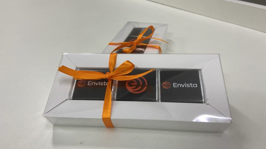 Kit Surpresa: Envelope + Cartão + Barra